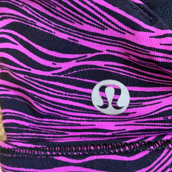 Lululemon Energy Sports Bra-size 4 - Picture 4 of 4